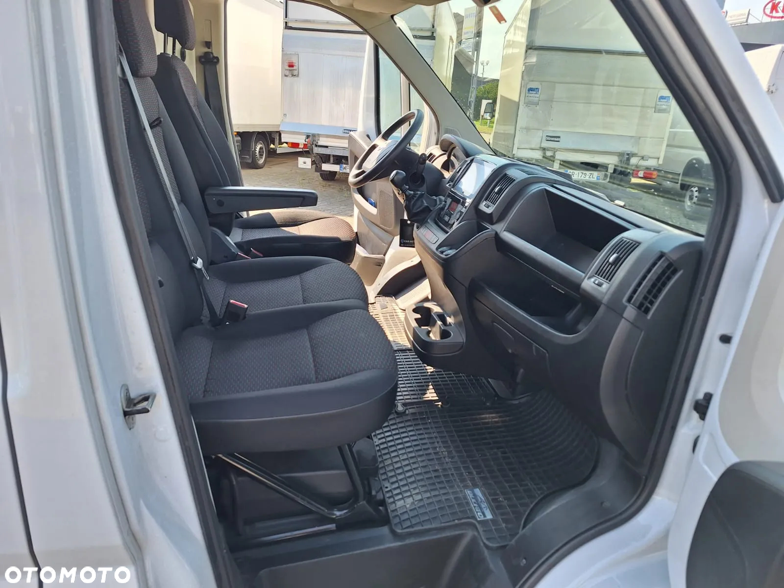 Fiat Ducato L3H2 / salon PL / serwis ASO / czujniki - sklejka - kurierka - FV23% - 19