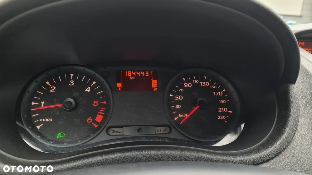 Renault Clio 1.5 dCi Authentique - 13