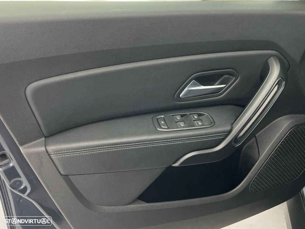 Dacia Duster 1.0 TCe Prestige - 17