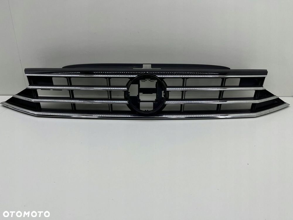VW PASSAT B8 LIFT R-LINE ATRAPA GRILL ZDERZAKA PRZÓD 3G0853651 - 2