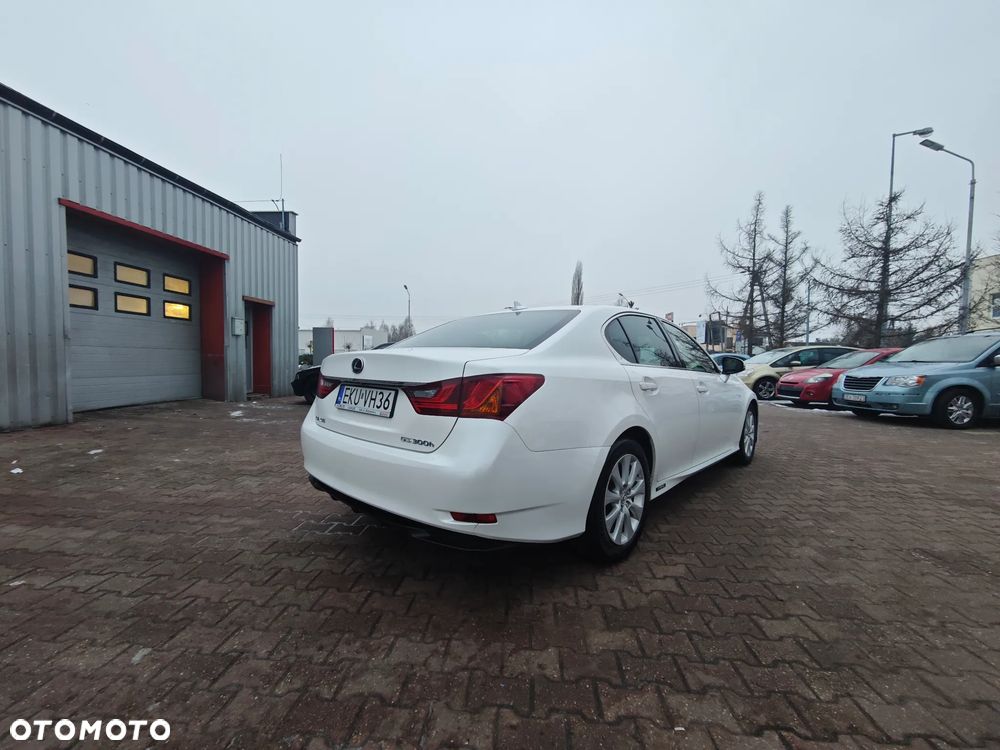 Lexus GS 300h Elite - 8