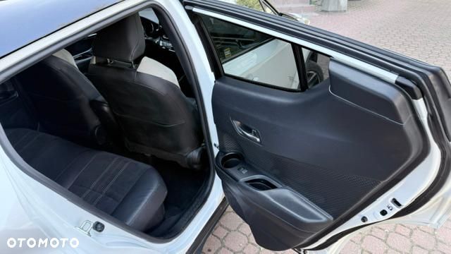 Toyota C-HR 2.0 Hybrid GR Sport - 11