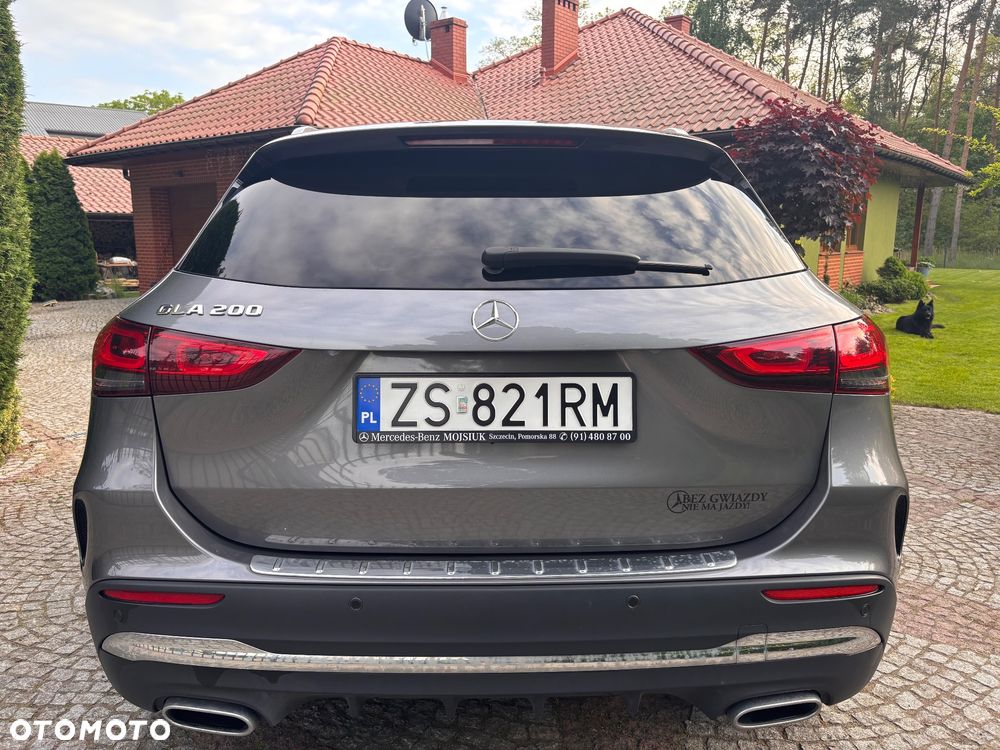 Mercedes-Benz GLA 200 AMG Line - 13