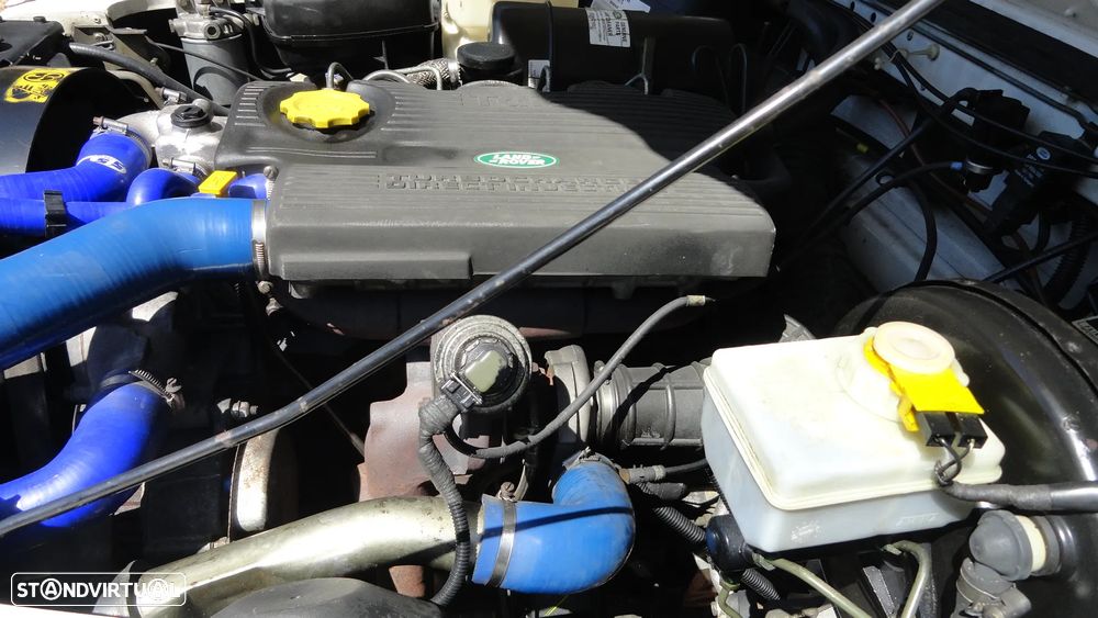 Land Rover Defender 90 2.5 TDi Metal Top - 25