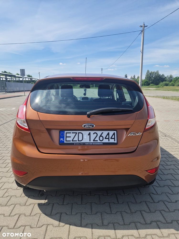 Ford Fiesta - 2