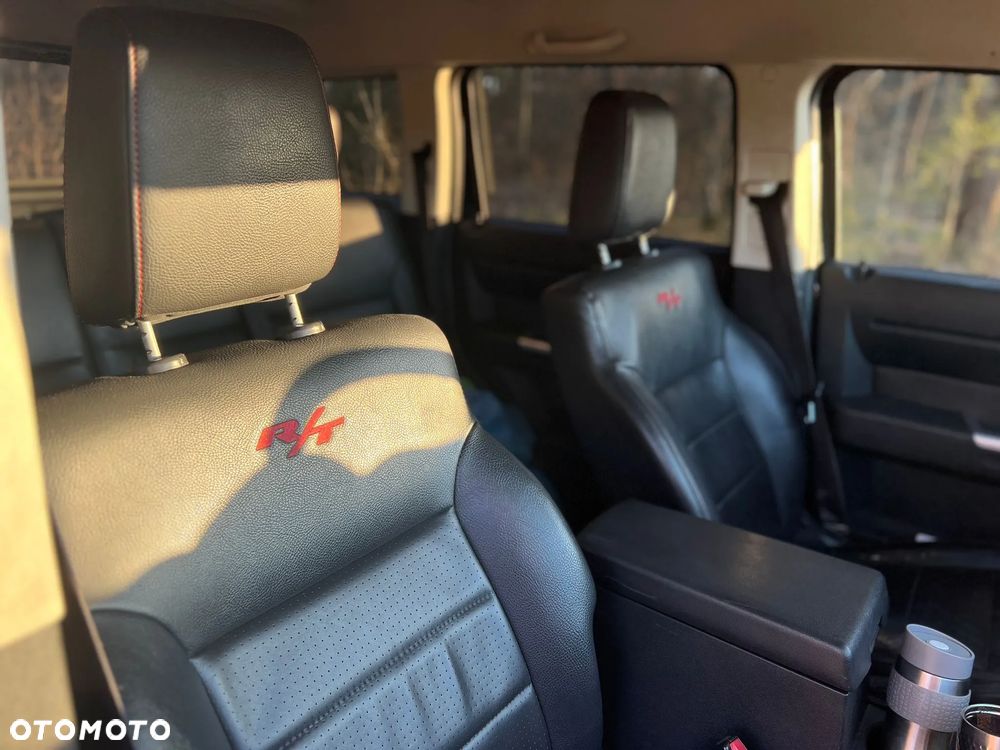 Dodge Nitro 2.8 CRD RT - 11