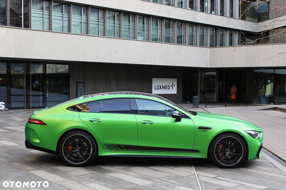 Mercedes-Benz AMG GT - 6