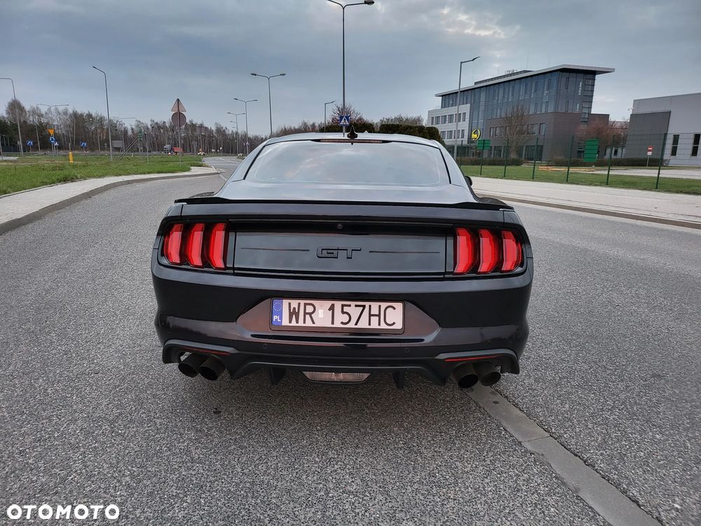 Ford Mustang 5.0 V8 GT - 20