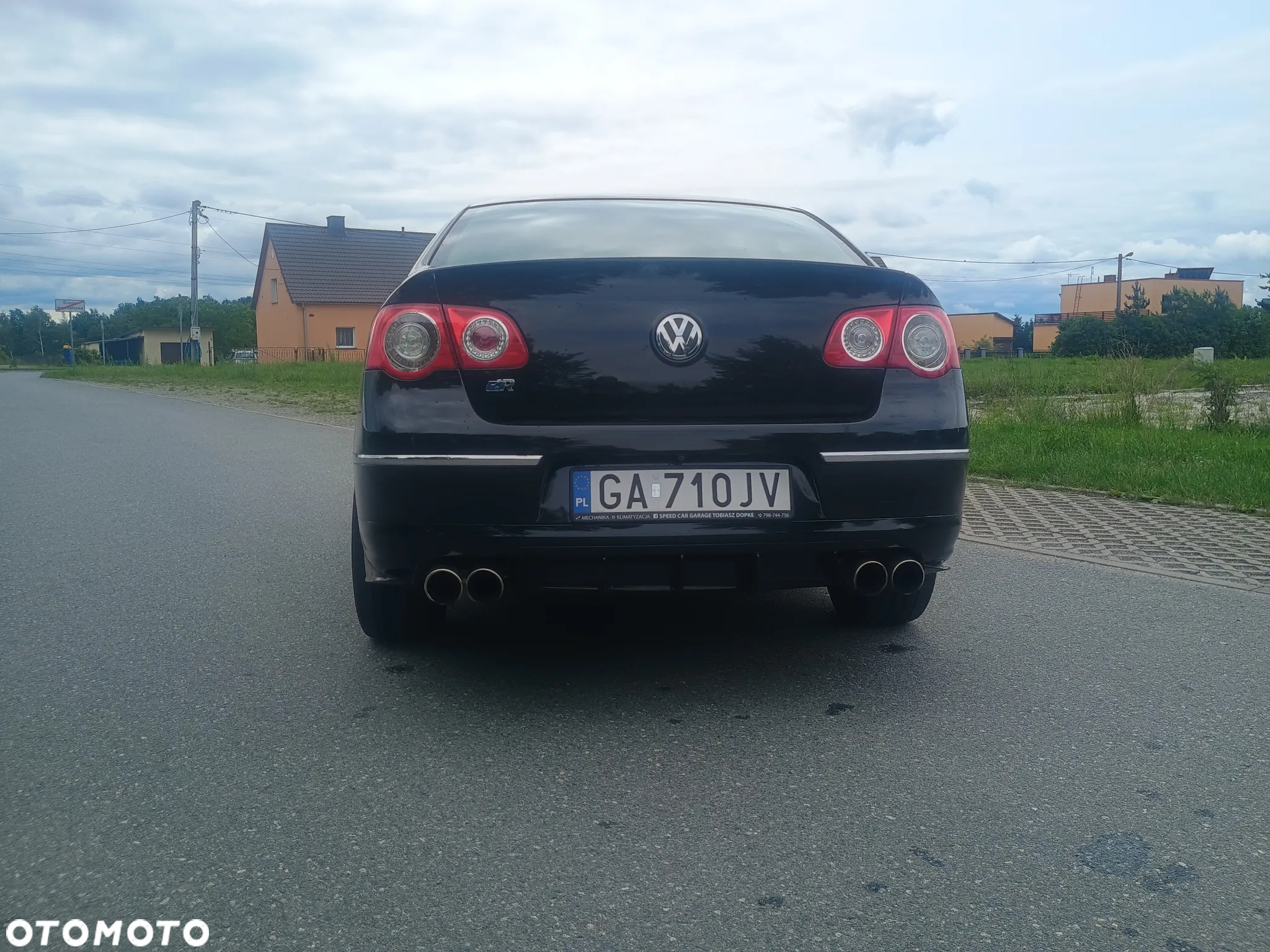 Volkswagen Passat 3.2 V6 FSI 4Mot Comfortline DSG - 8
