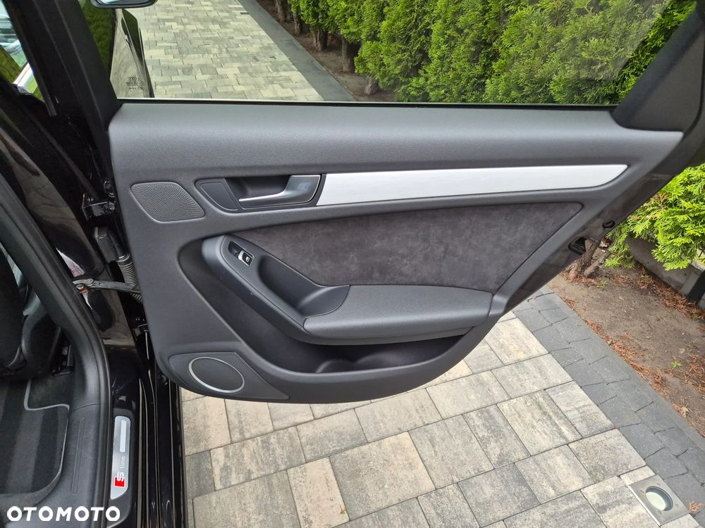Audi A4 Avant 2.0 TDI DPF clean diesel multitronic S line Sportpaket - 20