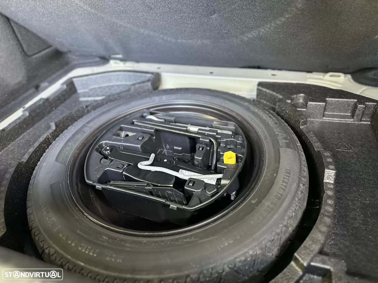 Peugeot 308 PureTech 130 EAT8 Active Pack - 9