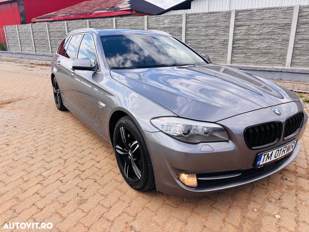 BMW Seria 5 525d xDrive - 2