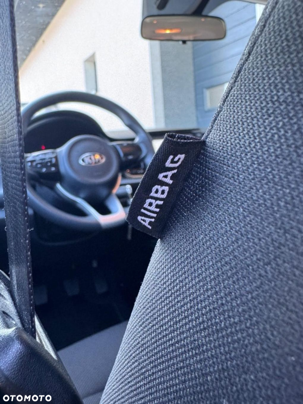 Kia Rio - 21