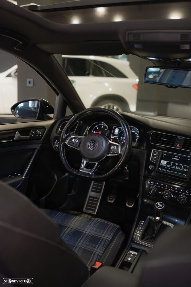 VW Golf GTD BlueMotion - 19