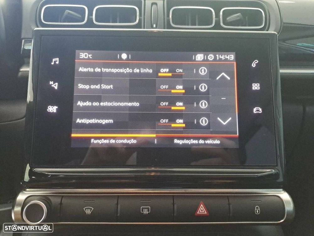 Citroën C3 1.2 PureTech Shine - 19