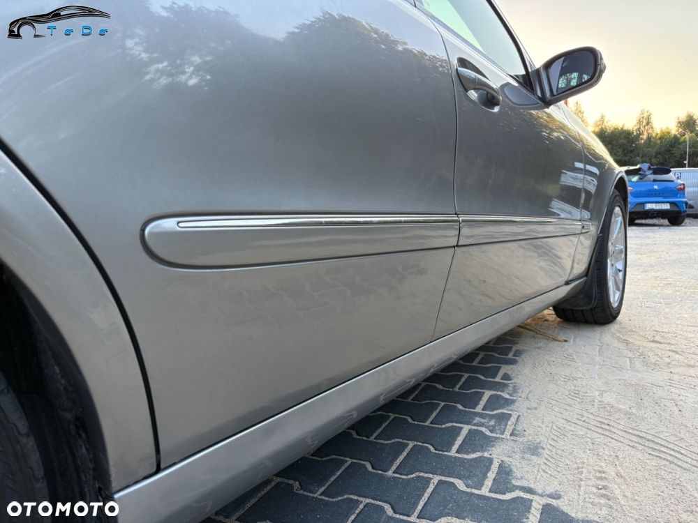 Mercedes-Benz Klasa E 500 4-Matic T Elegance - 10