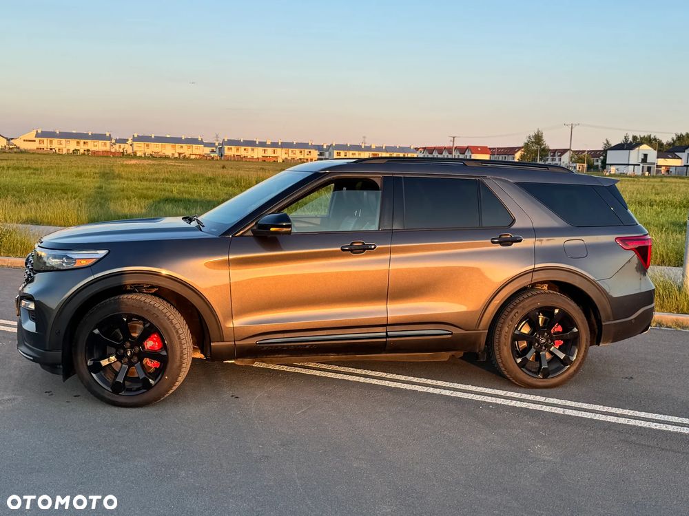 Ford Explorer 3.0 EcoBoost PHEV 4WD ST-Line - 1