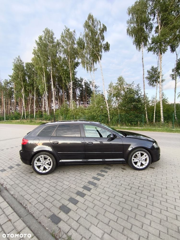 Audi A3 Sportback 2008 photo 2