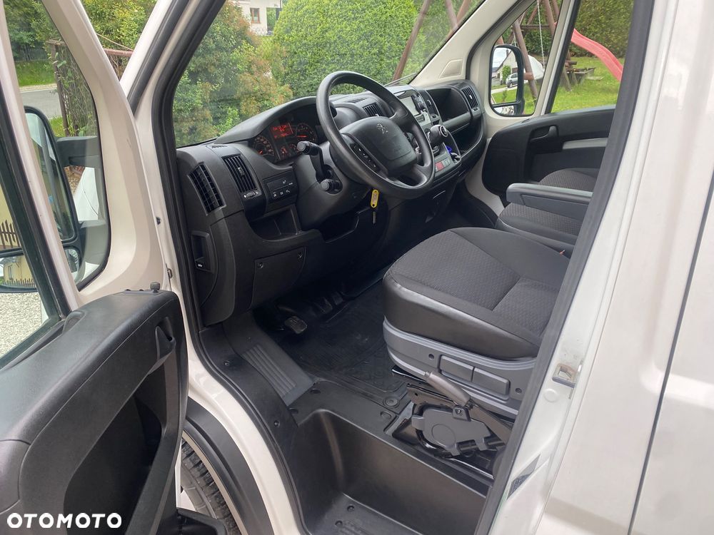 Peugeot Boxer/Ducato Maxi Doka 7osób - 10