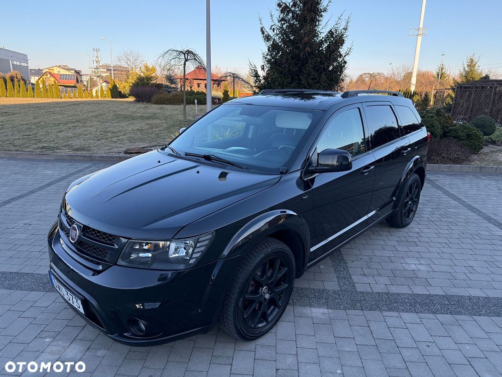 Fiat Freemont 2.0 Multijet Black Code AWD - 3