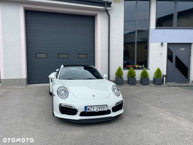 Porsche 911 Turbo S - 2