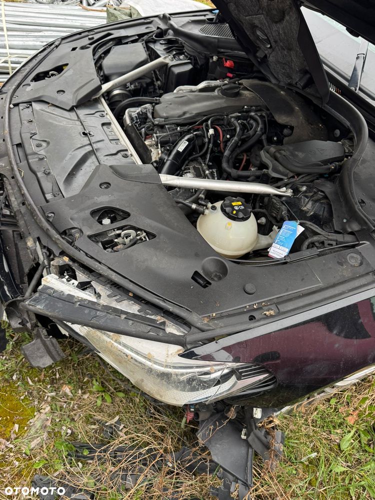 BMW Seria 5 530d xDrive Sport Line - 13