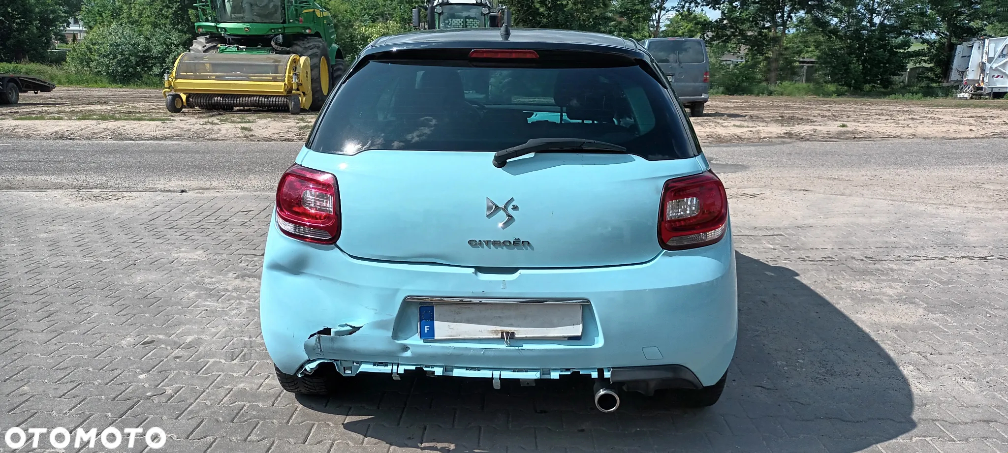 Citroën DS3 1.6 HDi SoChic - 11