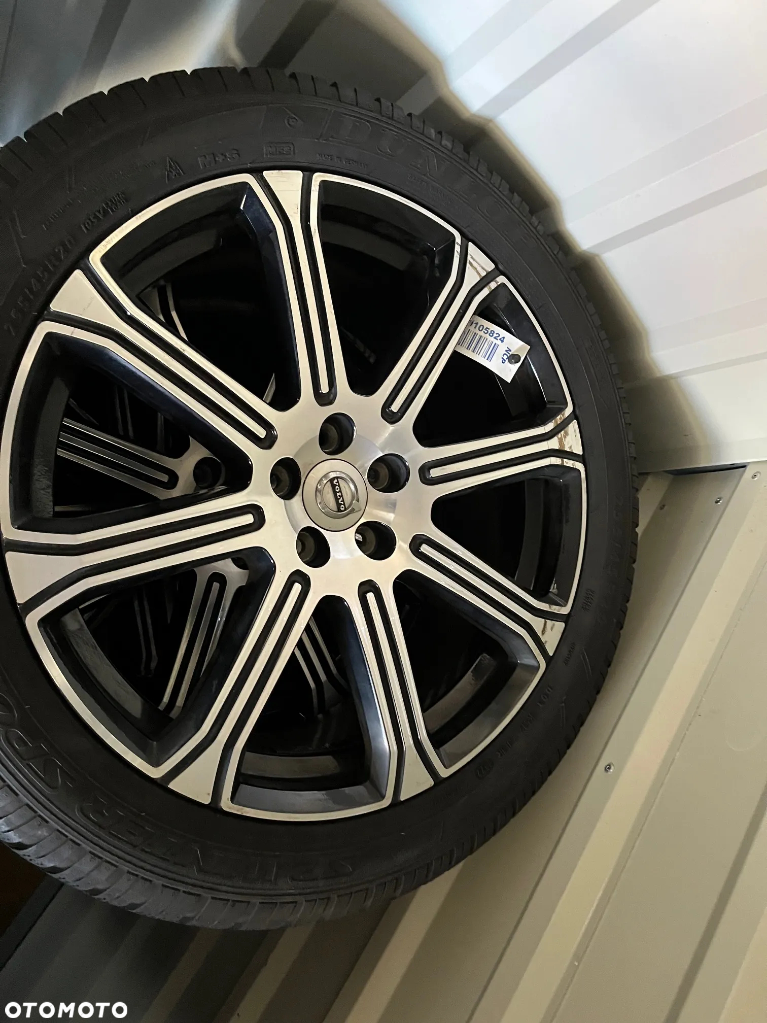 Koła Volvo XC60 255/45 R20 - 10