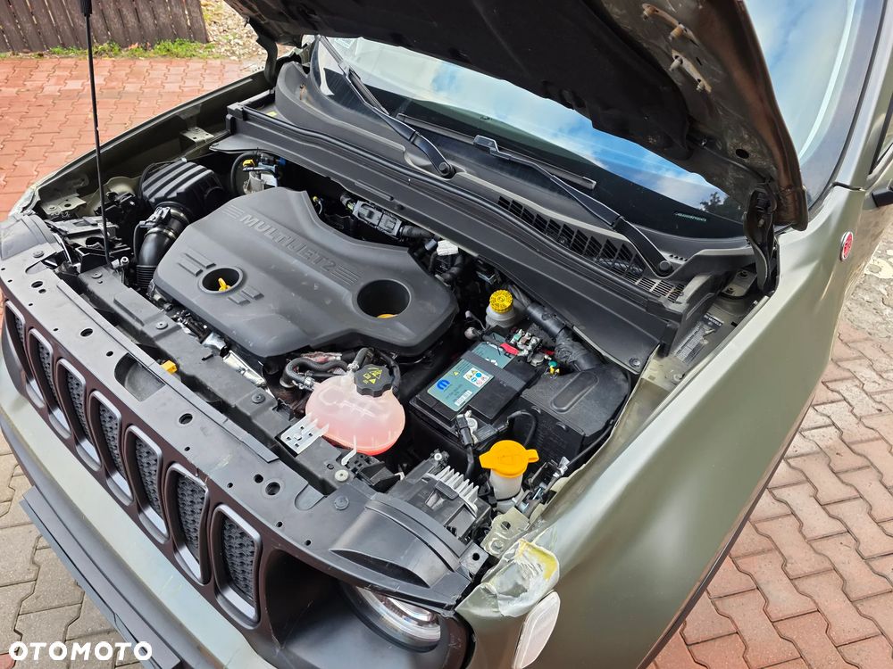 Jeep Renegade - 15