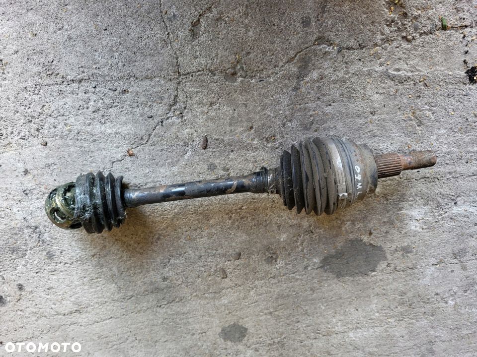 PÓŁOŚ LEWY PRZÓD MERCEDES W164 3.0 CDI - 1