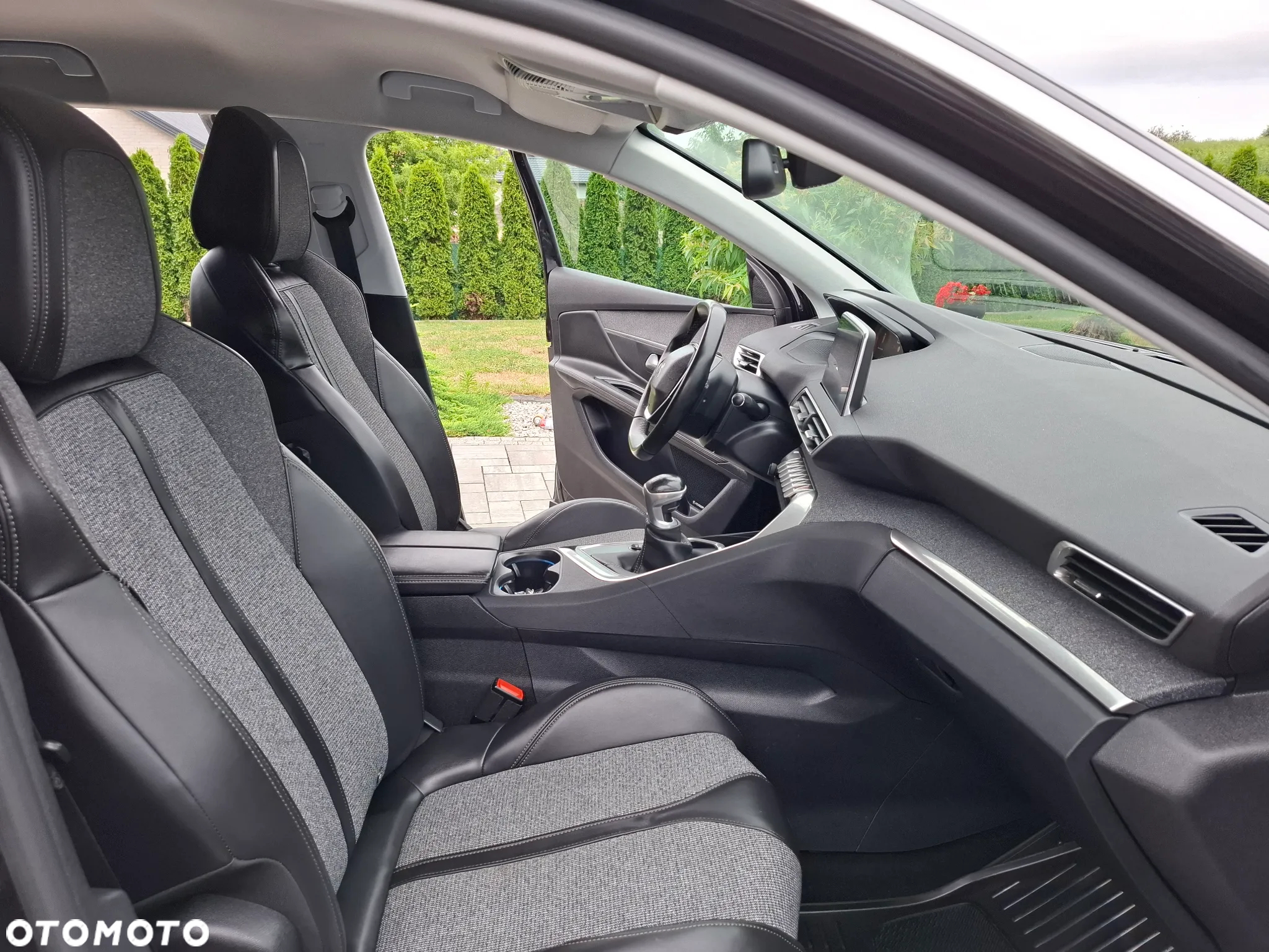 Peugeot 3008 1.5 BlueHDi GT S&S - 18