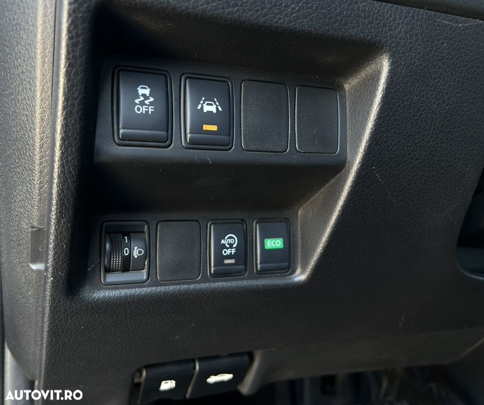 Nissan X-Trail - 28
