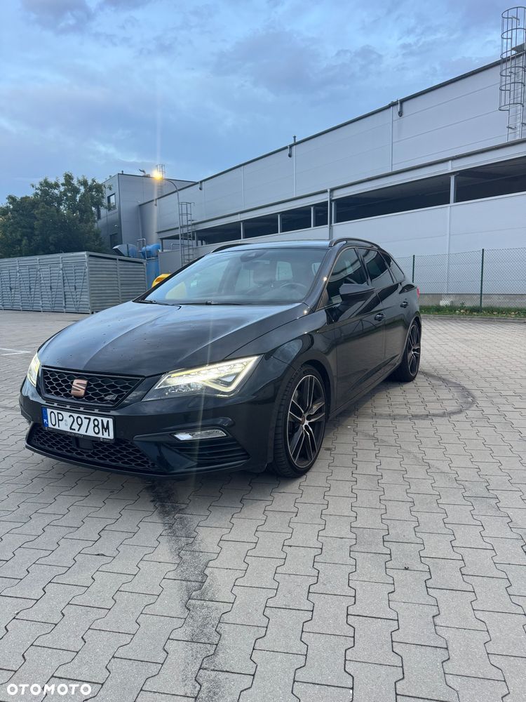 Seat Leon 2019 photo 2