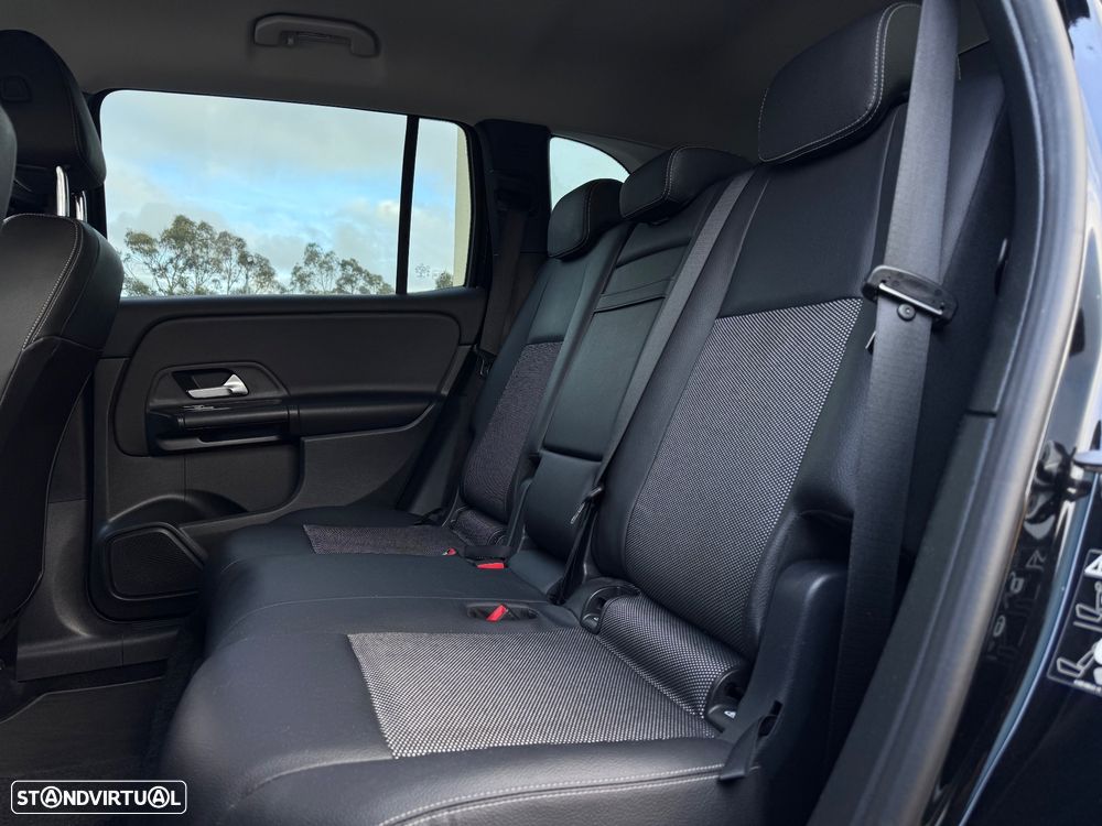 Mercedes-Benz GLB 180 d 8G-DCT Progressive - 11