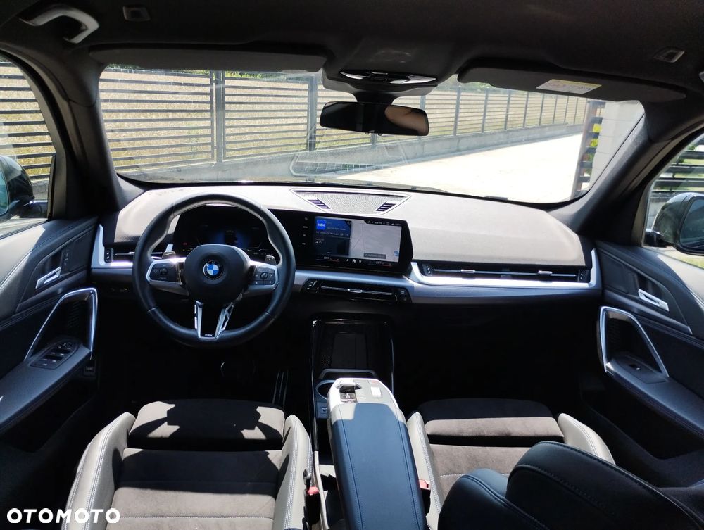 BMW X1 sDrive18i M Sport - 18