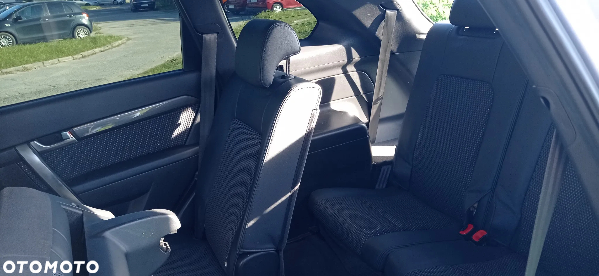 Chevrolet Captiva 2.4 LS - 17