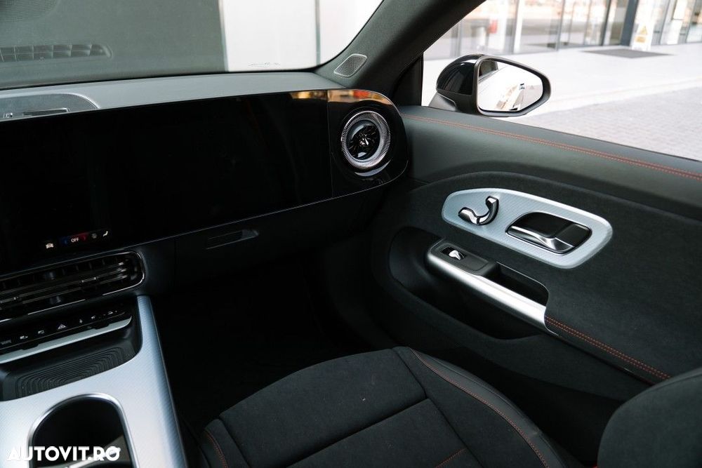 Mercedes-Benz CLA - 18