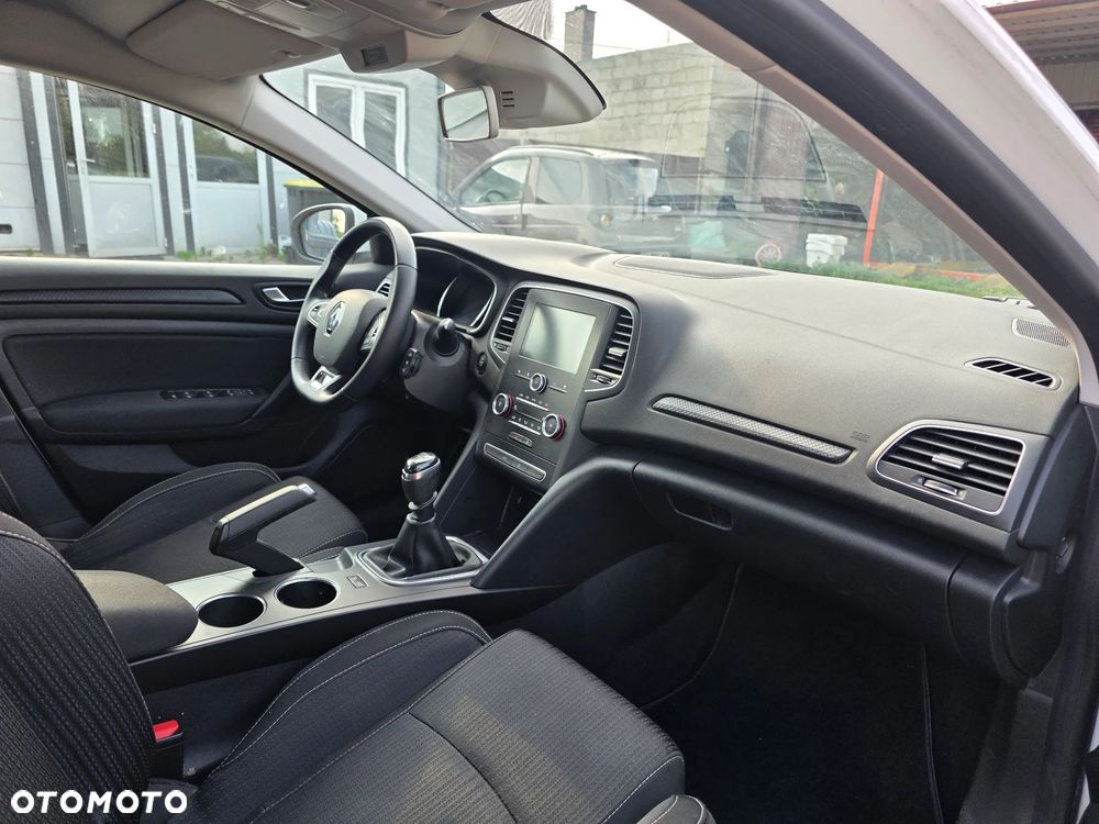Renault Megane BLUE dCi 115 INTENS - 12