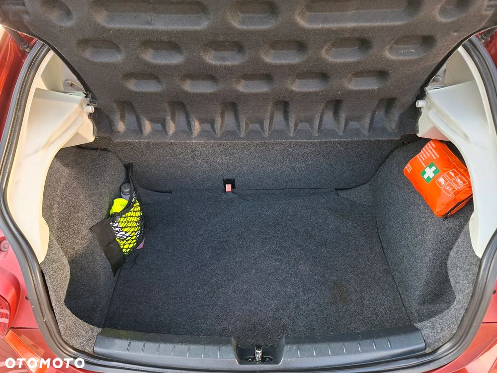 Seat Ibiza 1.4 16V Reference - 13