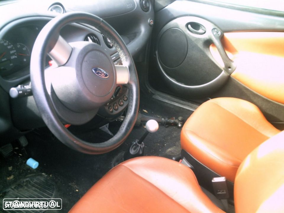 Ford KA Streetka cabrio 1.6 de 2004 para peças - 5