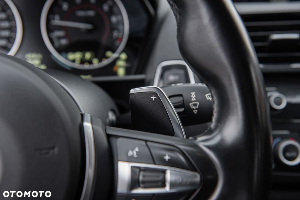 BMW Seria 1 M135i Sport-Aut - 20