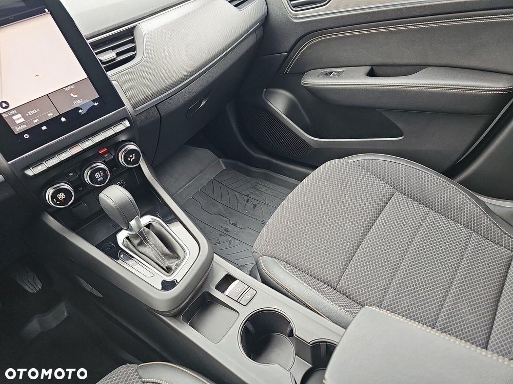 Renault Arkana 1.6 E-TECH Techno MMT - 32