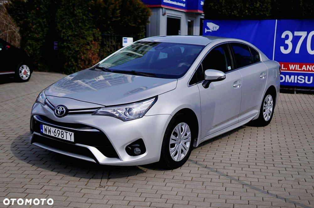 Toyota Avensis 1.8 Active MS - 1