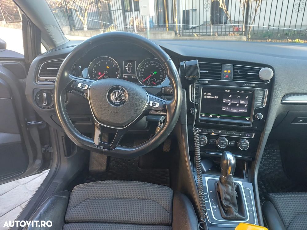 Volkswagen Golf 2.0 TDI BlueMotion Technology DSG Edition - 7