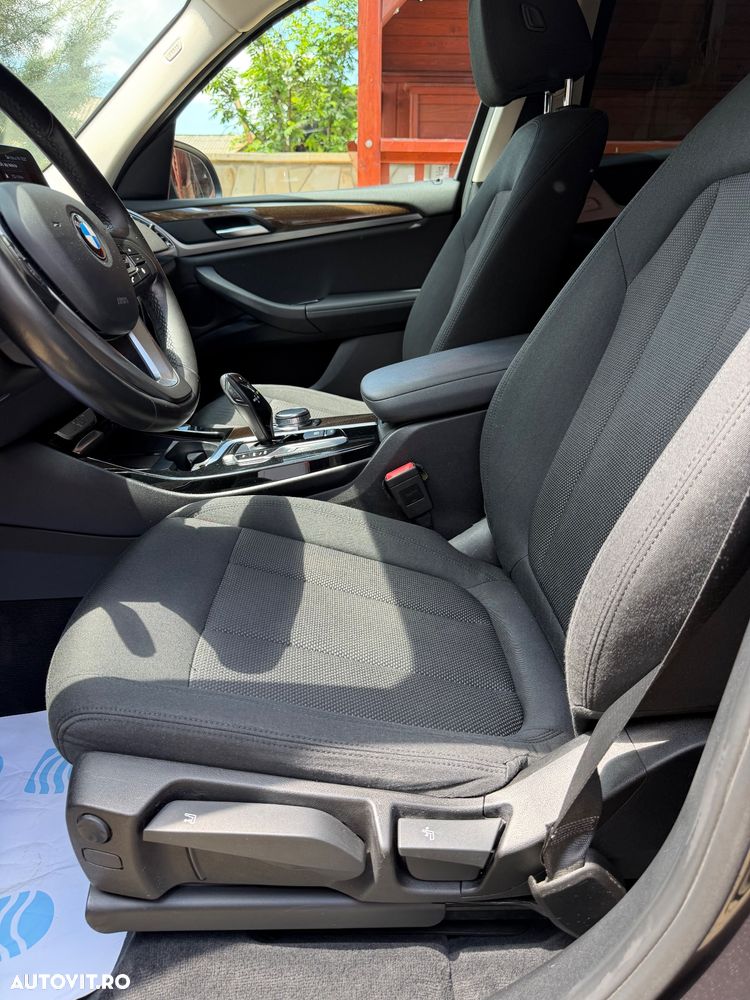BMW X3 xDrive20d AT Advantage - 14