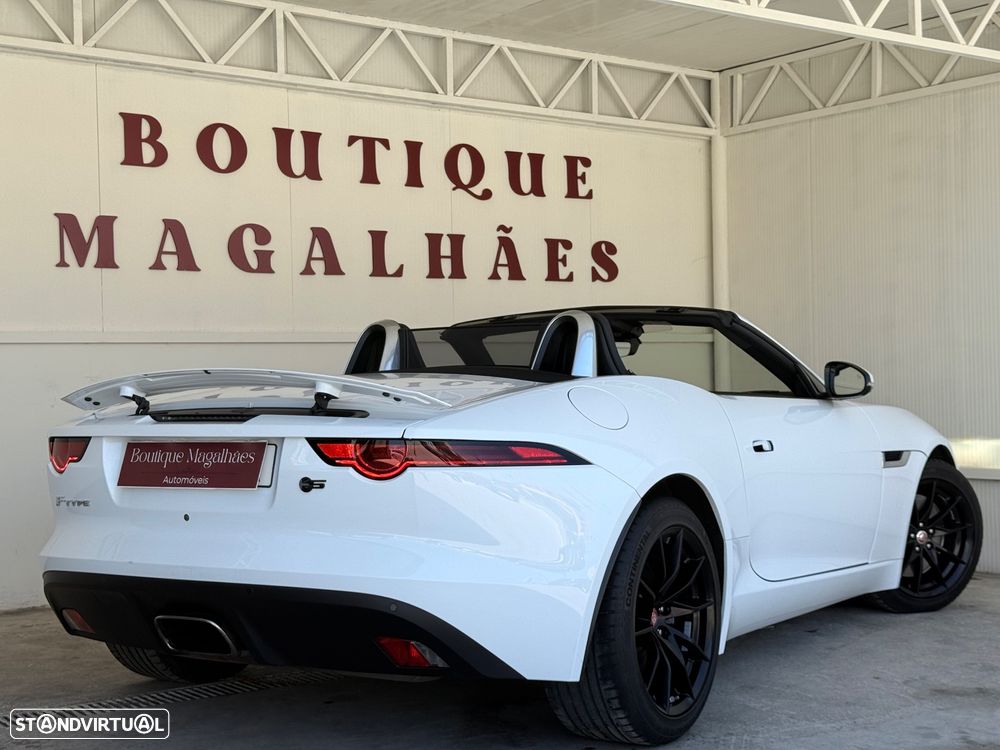 Jaguar F-Type 2.0 i4 R-Dynamic - 29