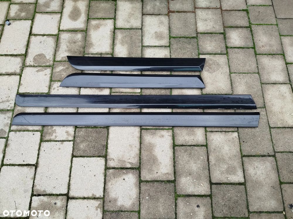 Audi A4 B6 B7 listwy drzwi komplet LZ9Y