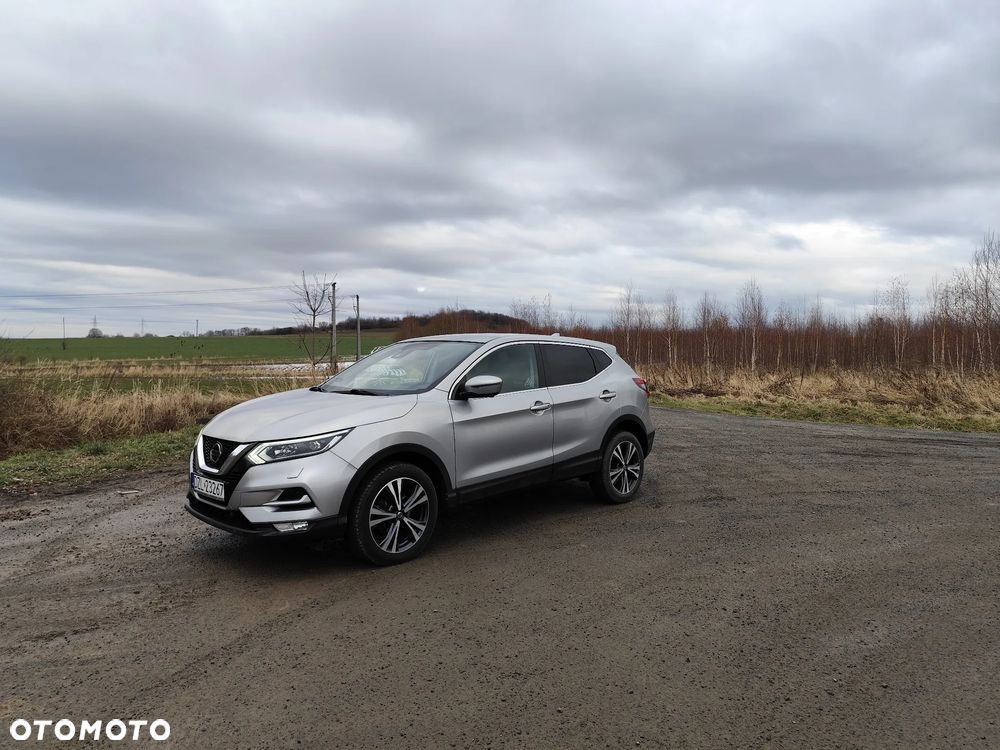 Nissan Qashqai 1.5 dCi N-CONNECTA - 1