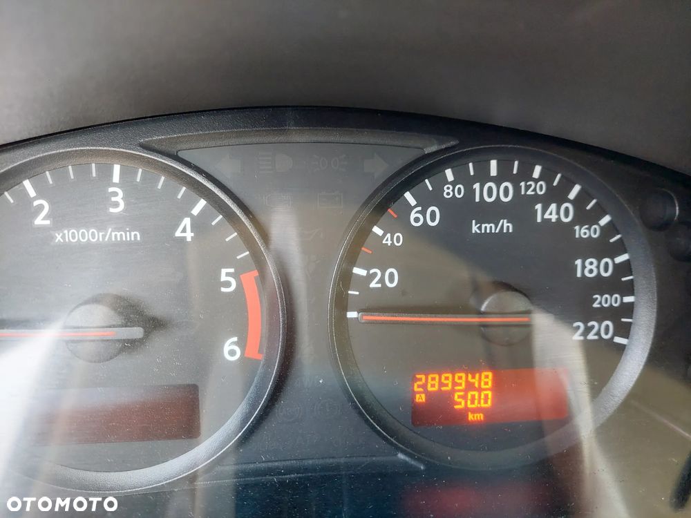 Nissan Navara 2.5 D SE Long - 22