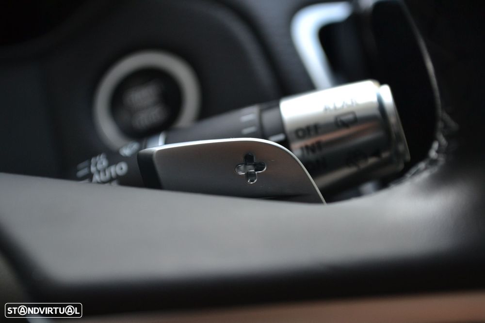 Land Rover Range Rover Velar 2.0 P400e AWD S - 40